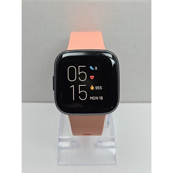 Fitbit Versa 2 Smartwatch Gray 40mm Alexa WR50M Always On Display W/ Charger - Picture 1 of 11